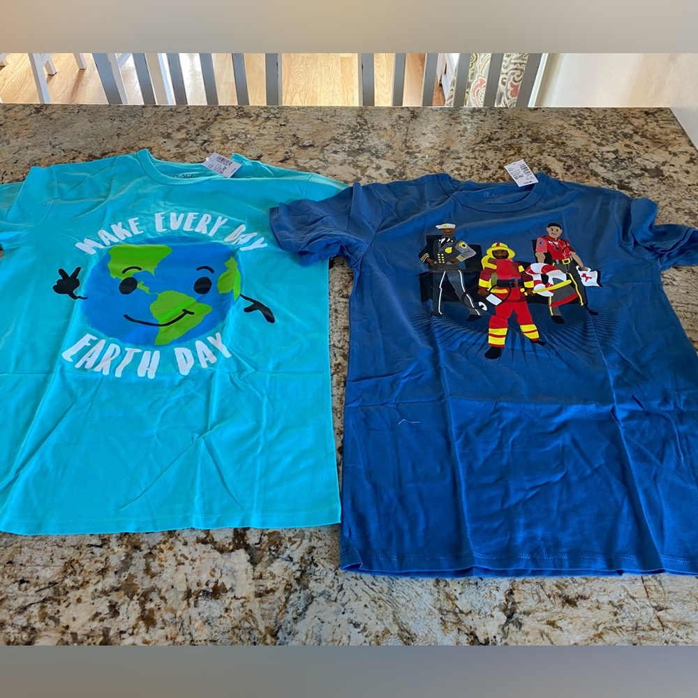 NWOT BOYS SOZE 14 earth day and first responder tees